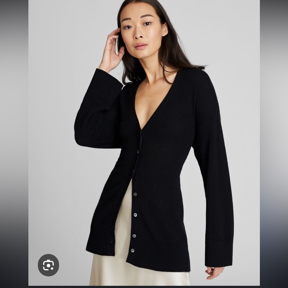 Club Monaco Sweaters - New! Club Monaco 100% Cashmere Cardigan, in Black, size Large